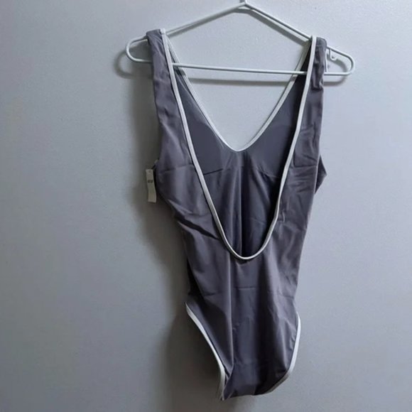 Aerie Contrast Trim One Piece Swimsuit XS - Picture 5 of 5